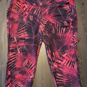 Old Navy Athletic Capris